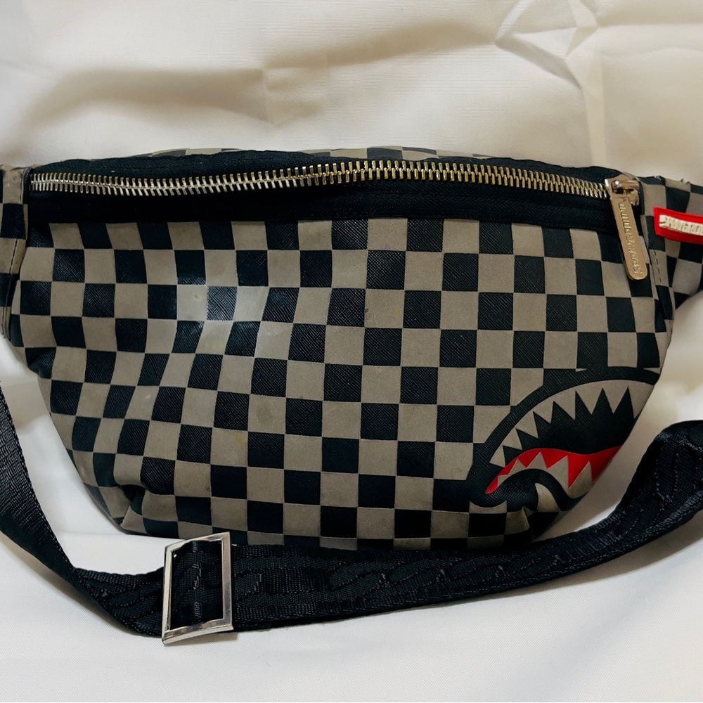 Sprayground Black and Gray Shark Belt Bag